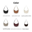 Bolsa Meia-Lua Feminina em Couro Sintético com Alça Ajustável